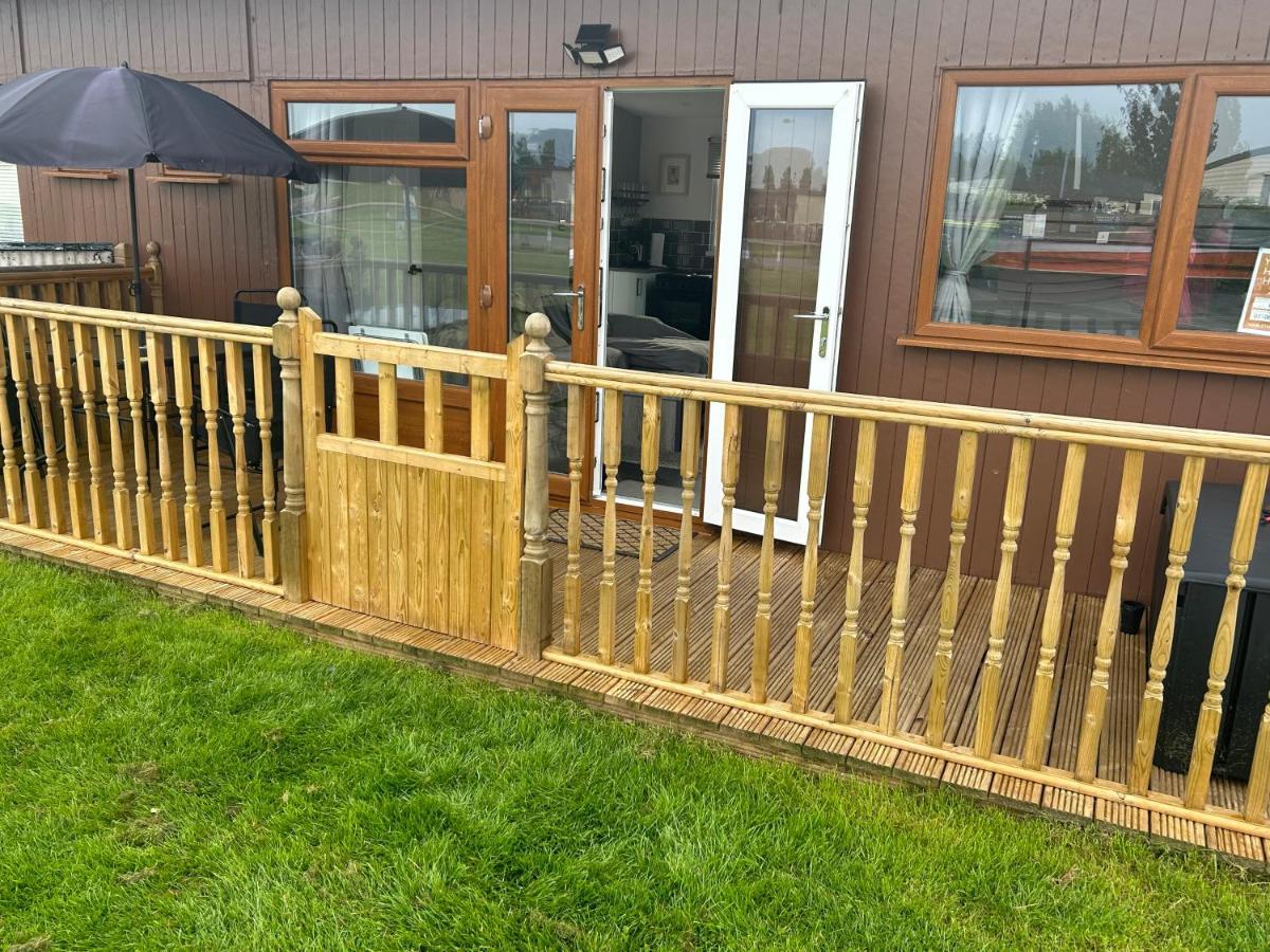 S And S Chalets Mablethorpe Exterior photo